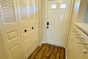 6820 Farmbrook Ct, Frederick, MD 21703 - Photo 15