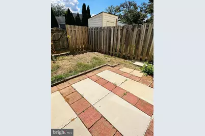 6820 Farmbrook Court, Frederick, MD 21703 - Photo 3