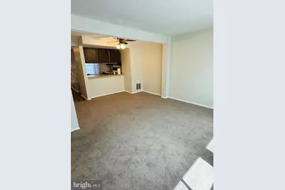 6820 Farmbrook Court, Frederick, MD 21703 - Photo 9