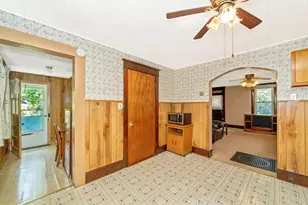 7 W B St, Brunswick, MD 21716 - Photo 19