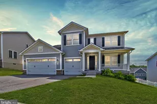 812 Kaplon Ct, Brunswick, MD 21716 - Photo 1