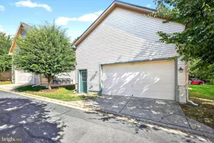 3842 Braveheart Dr, Frederick, MD 21704 - Photo 3