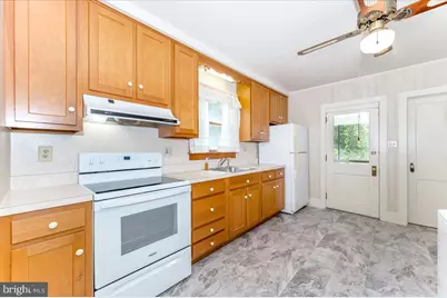 17124 Sabillasville Road, Sabillasville, MD 21780 - Photo 11