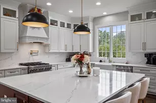 11162 Innsbrook Ct, Ijamsville, MD 21754 - Photo 7