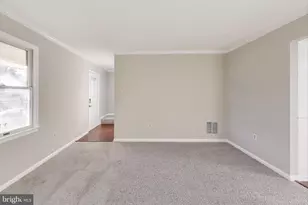 1009 Cheryls Ct, Frederick, MD 21703 - Photo 7