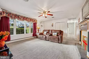 2318 Persimmon Dr, Ijamsville, MD 21754 - Photo 5