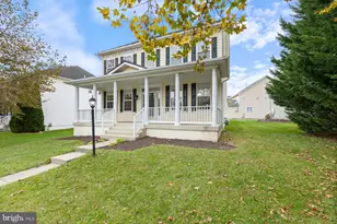 308 East Wainscot Drive, New Market, MD 21774 - Photo 3