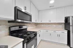 111 Cavenrock Ct, Frederick, MD 21702 - Photo 9