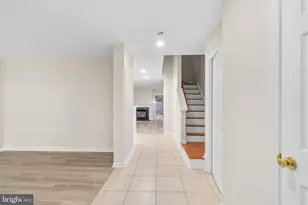 111 Cavenrock Ct, Frederick, MD 21702 - Photo 3