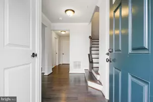 9119 Landon House Ln, Frederick, MD 21704 - Photo 3