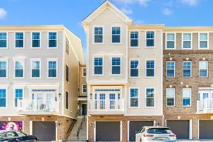 5880 Imperial Dr, Frederick, MD 21703 - Photo 3