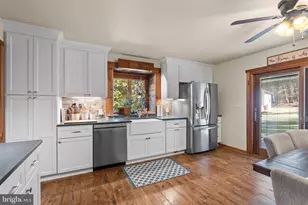 23823 Peaceful Rdg Rd, Smithsburg, MD 21783 - Photo 13