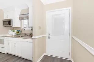 10279 White Pelican Way, New Market, MD 21774 - Photo 5