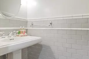 5 College Ave, Frederick, MD 21701 - Photo 13