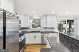 1816 Rocky Glen Dr, Frederick, MD 21702 - Photo 13