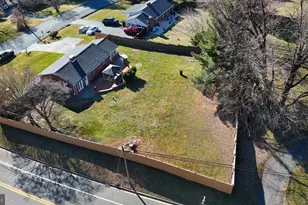 5708 Lakeview Dr, Frederick, MD 21702 - Photo 39