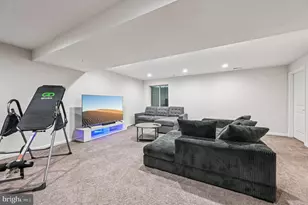 1211 Long Farm Ln, Brunswick, MD 21716 - Photo 21