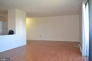 800 Heather Ridge Dr, Frederick, MD 21702 - Photo 3