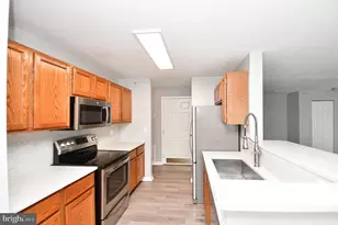 1605 Berry Rose Ct, Frederick, MD 21701 - Photo 5