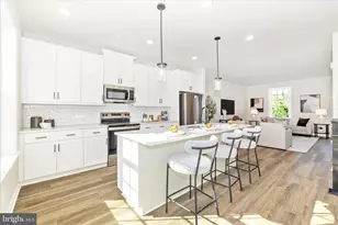 306D Baughmans Ln, Frederick, MD 21702 - Photo 15