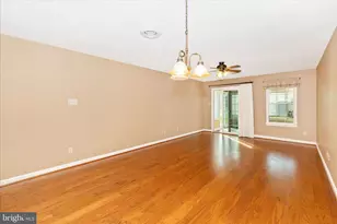 6905 Chokeberry Ct, Frederick, MD 21703 - Photo 11