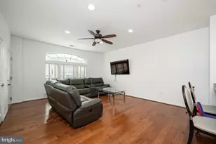 4916 Small Gains Wy, Frederick, MD 21703 - Photo 3