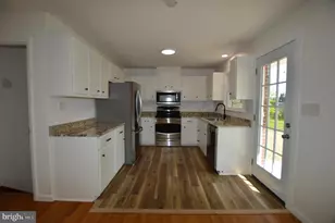 8787 Hickory Hill, Walkersville, MD 21793 - Photo 7