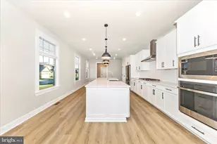 413 Bucklebury Ln, Frederick, MD 21702 - Photo 11