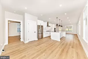 413 Bucklebury Ln, Frederick, MD 21702 - Photo 17