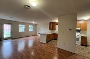 309 E 3rd St, Frederick, MD 21701 - Photo 5
