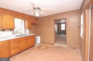 202 E Main St, Burkittsville, MD 21718 - Photo 3