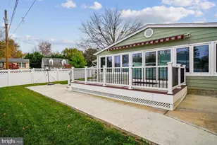 417 White Oak Pl, Frederick, MD 21701 - Photo 9