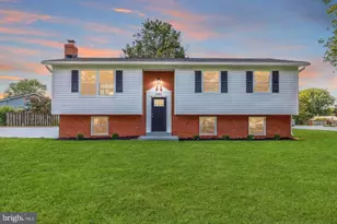 3805 Bedford Dr, Jefferson, MD 21755 - Photo 1