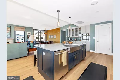 210 E 2nd Street #401, Frederick, MD 21701 - Photo 15