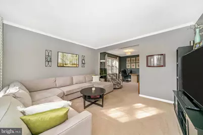 6977 Meadowpoint Terrace, New Market, MD 21774 - Photo 3