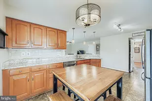 6909 Baron Ct, Frederick, MD 21703 - Photo 11