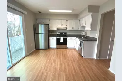 130 W Orndorff Drive, Brunswick, MD 21716 - Photo 7