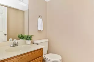 2181 E Greenleaf Dr, Frederick, MD 21702 - Photo 21