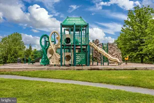 2181 E Greenleaf Dr, Frederick, MD 21702 - Photo 55