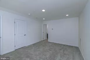 1115 Long Farm Cir, Brunswick, MD 21716 - Photo 33