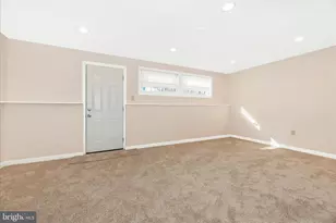 7167 Glenmeadow Ct, Frederick, MD 21703 - Photo 29