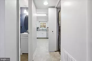 6846 Carnation Cir, Frederick, MD 21703 - Photo 21