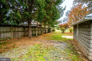 9 Fulton Ave, Walkersville, MD 21793 - Photo 7