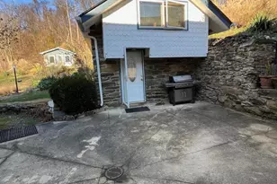 2834 E Boss Arnold Rd, Jefferson, MD 21755 - Photo 13