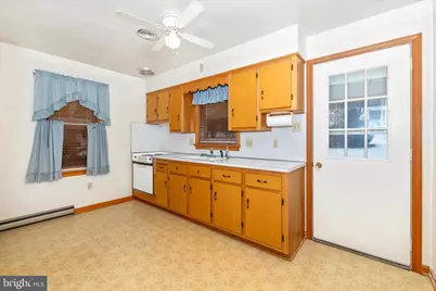 215 Broad Street, Middletown, MD 21769 - Photo 31