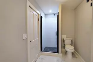 230 S Market St, Frederick, MD 21701 - Photo 15