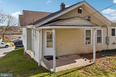 209 Locust Street #C, Frederick, MD 21703 - Photo 29