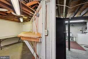 209 Locust St, Frederick, MD 21703 - Photo 25