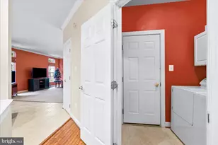 9054 Seward St, Frederick, MD 21704 - Photo 7