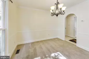 6104 Cool Spring Terrace S, Frederick, MD 21701 - Photo 9